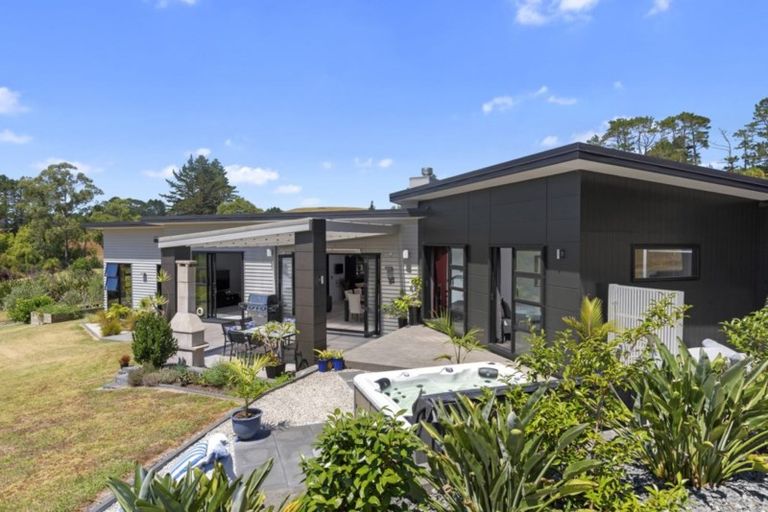 Photo of property in 11 Tarata Court, Redvale, Albany, 0792