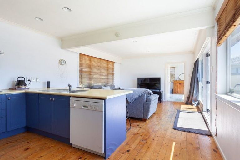 Photo of property in 398b Oceanbeach Road, Mount Maunganui, 3116