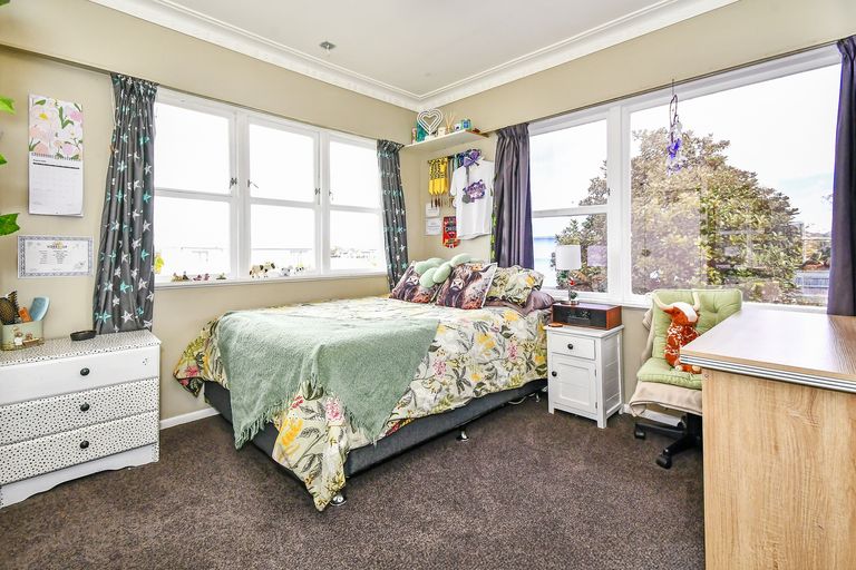 Photo of property in 516a Great South Road, Rosehill, Papakura, 2113