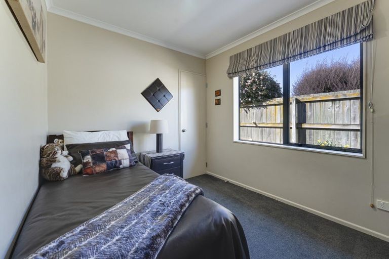 Photo of property in 16 Monaco View, Stoke, Nelson, 7011