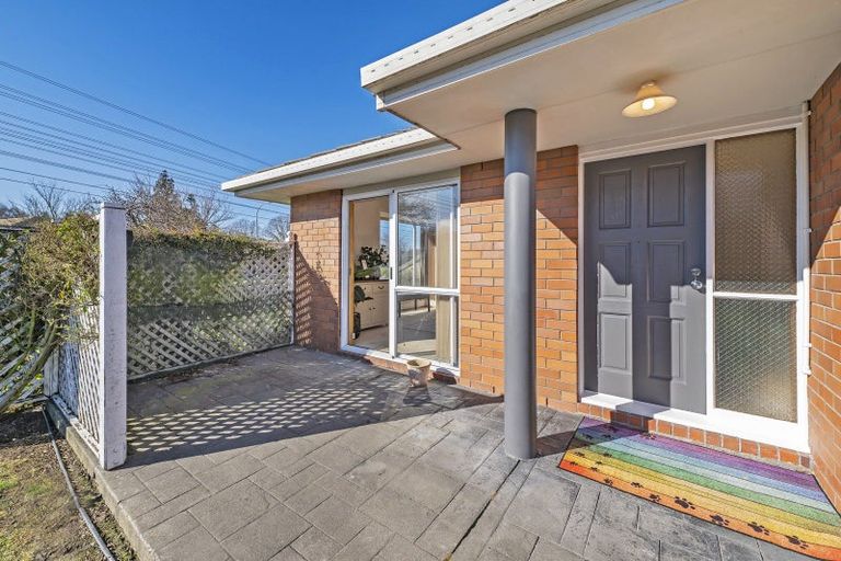 Photo of property in 1/5 Showgate Avenue, Sockburn, Christchurch, 8042