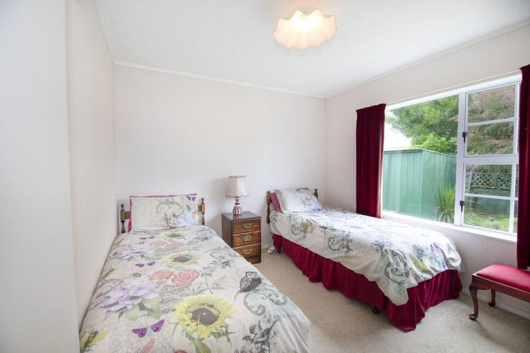 Photo of property in 37 Guppy Road, Greenmeadows, Napier, 4112