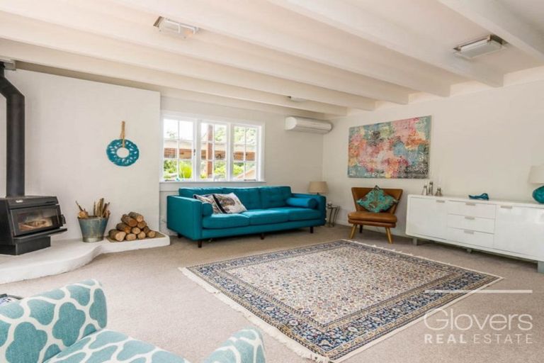 Photo of property in 44 Western Road, Laingholm, Auckland, 0604