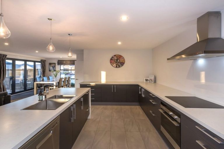 Photo of property in 41 Te Whenu Crescent, Marshland, Christchurch, 8083