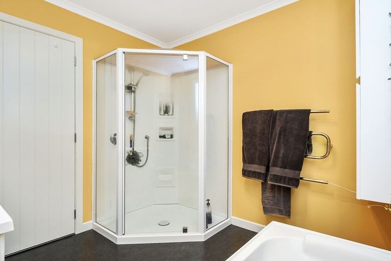 Photo of property in 45 Saint Albans Street, Bradford, Dunedin, 9011