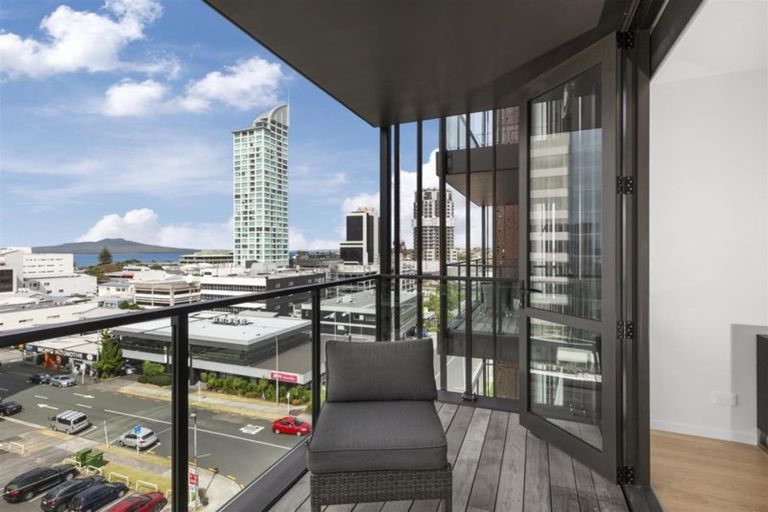 Photo of property in 601/10 Auburn Street, Takapuna, Auckland, 0622