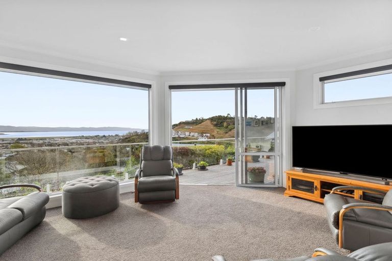 Photo of property in 100 Arapiki Road, Stoke, Nelson, 7011