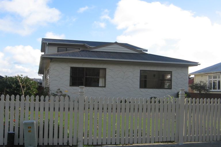 Photo of property in 28 Wainui Road, Waiwhetu, Lower Hutt, 5010
