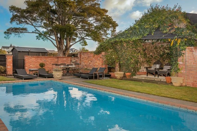 Photo of property in 5 Brassey Road, Saint Johns Hill, Whanganui, 4500