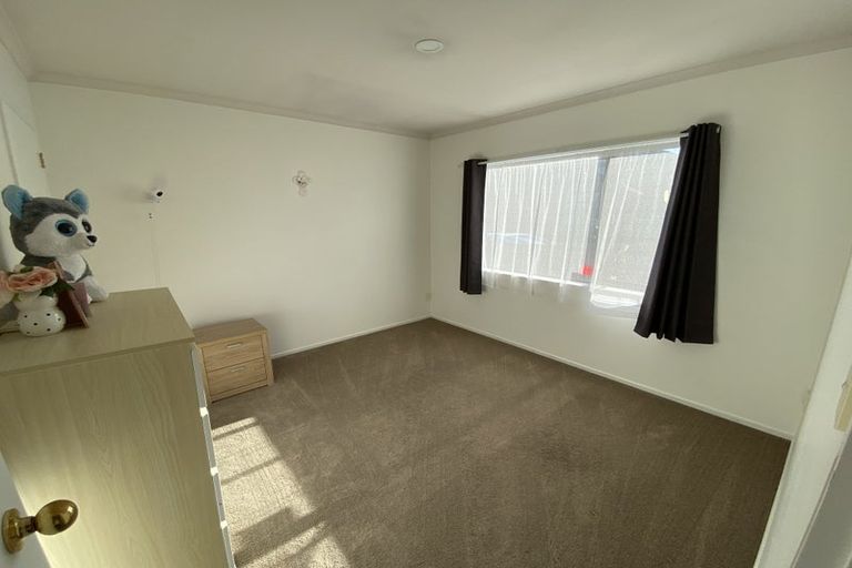 Photo of property in 40 Saralee Drive, Manurewa, Auckland, 2105