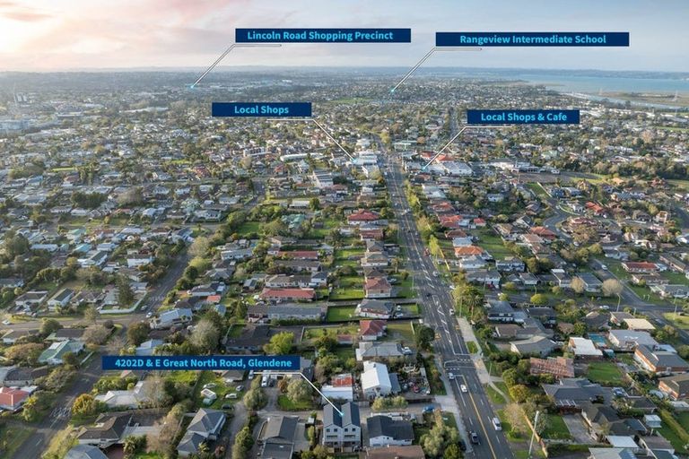 Photo of property in 4202d Great North Road, Glendene, Auckland, 0602