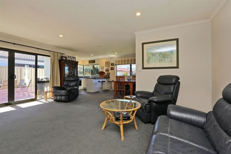 Photo of property in 1111 Karamu Road North, Mayfair, Hastings, 4122