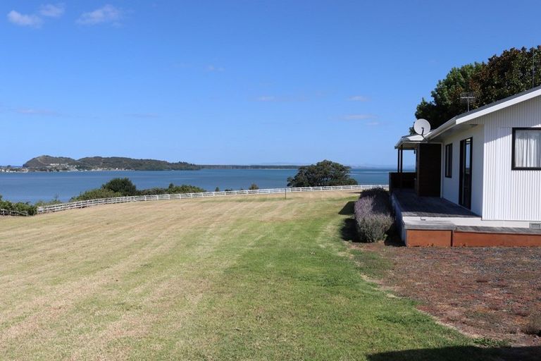 Photo of property in 133a Athenree Road, Athenree, Katikati, 3177