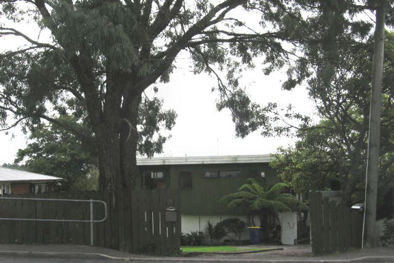 Photo of property in 95a Glengarry Road, Glen Eden, Auckland, 0602