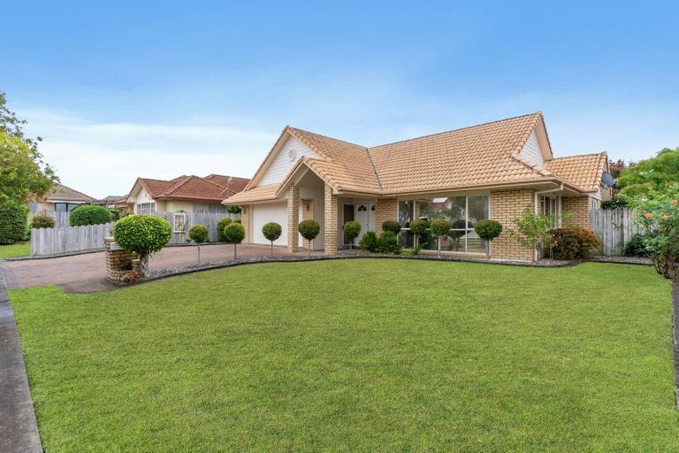 Photo of property in 5 Casabella Court, Northpark, Auckland, 2013