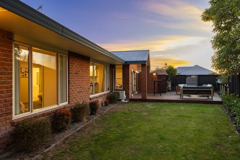 Photo of property in 4 Suntory Lane, Burwood, Christchurch, 8083