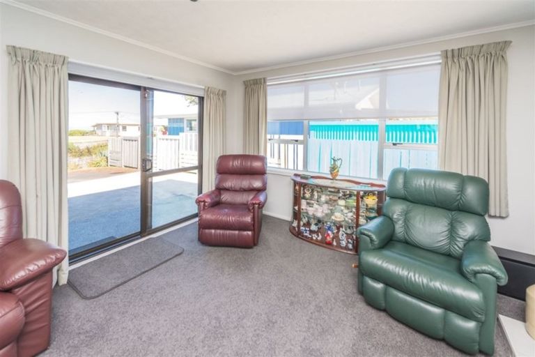 Photo of property in 144 Cornfoot Street, Castlecliff, Whanganui, 4501