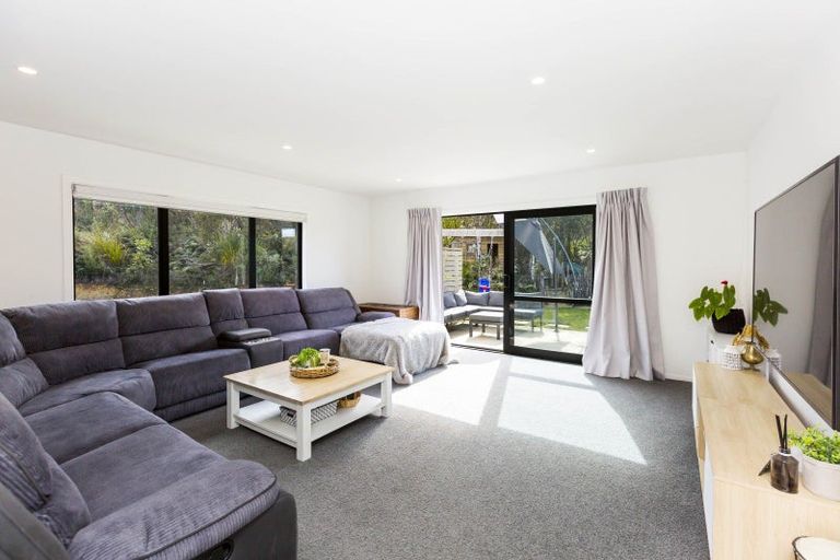 Photo of property in 285 Fairview Drive, Akatarawa, Upper Hutt, 5372