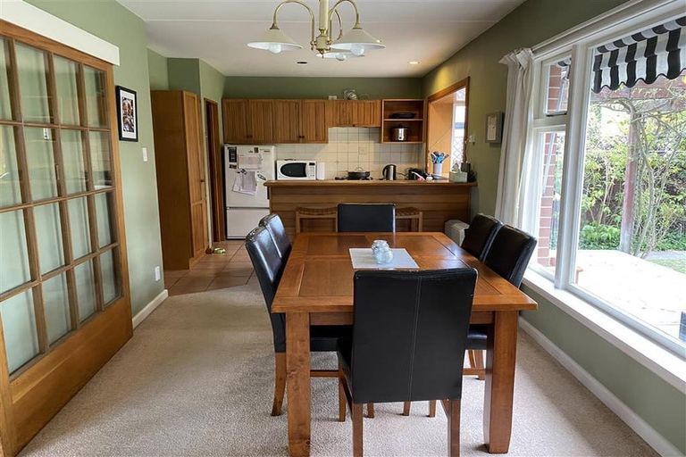 Photo of property in 161 Ilam Road, Ilam, Christchurch, 8041