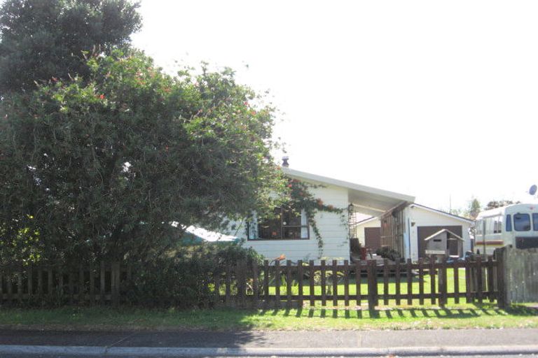 Photo of property in 69 Catherine Crescent, Whitianga, 3510