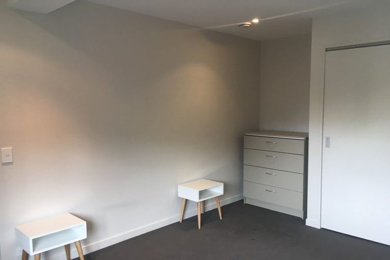 Photo of property in Nouvo Apartments, 4/21i Rugby Street, Mount Cook, Wellington, 6021