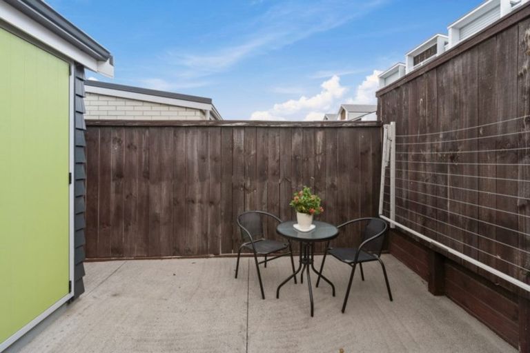 Photo of property in 10 Squadron Drive, Hobsonville, Auckland, 0616