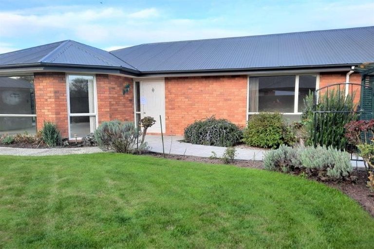 Photo of property in 122 South Belt, Rangiora, 7400