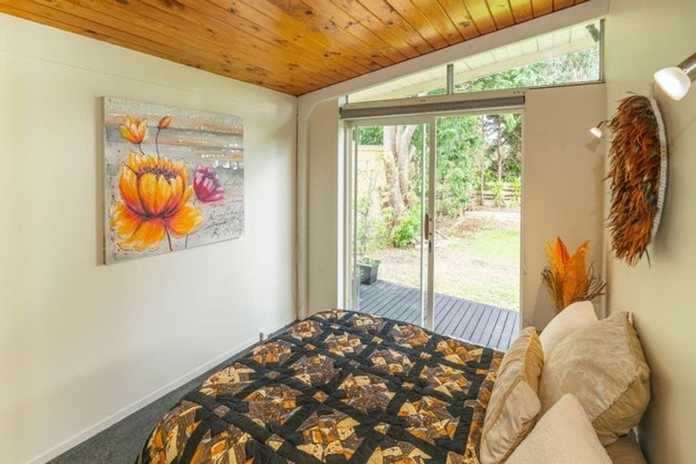 Photo of property in 32 Te Moana Road, Waikanae Beach, Waikanae, 5036