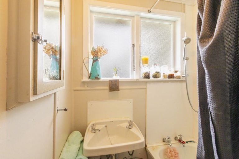 Photo of property in 17 Mackie Street, Waipukurau, 4200