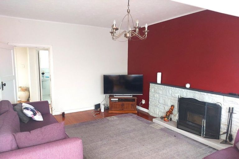 Photo of property in 1 Haig Street, Waterloo, Lower Hutt, 5011