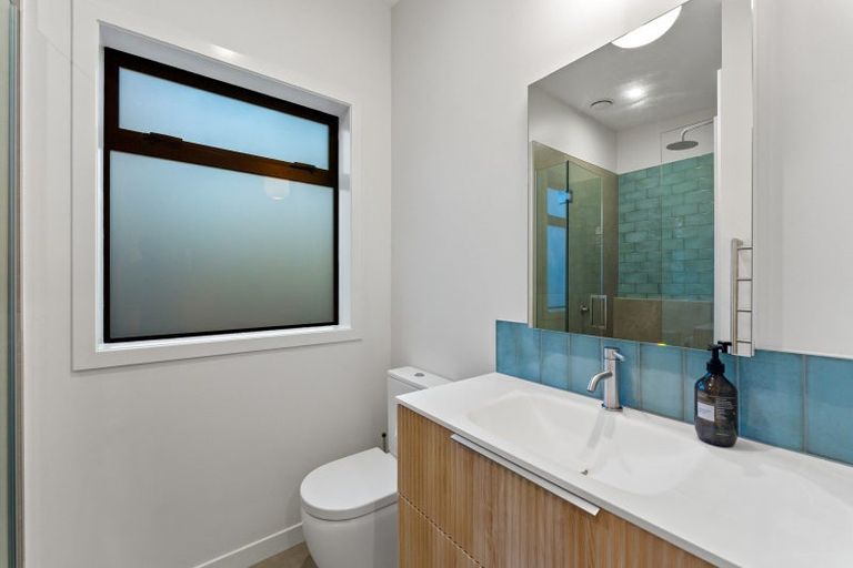 Photo of property in 94 Amreins Road, Waitakere, Henderson, 0782