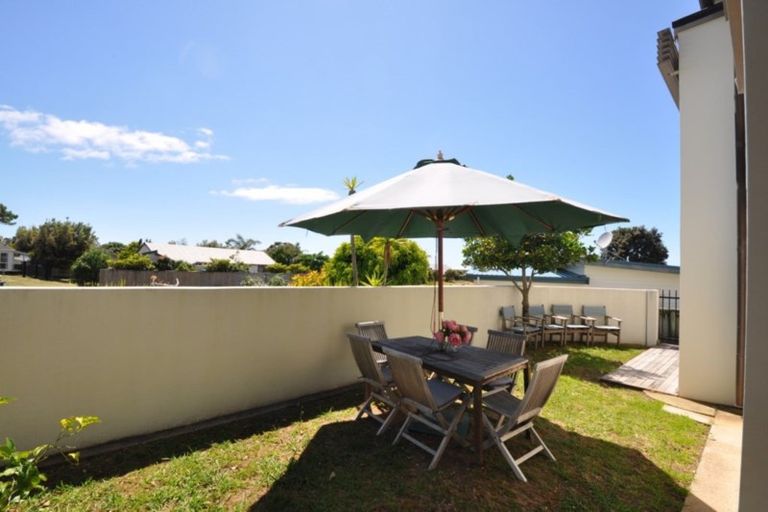 Photo of property in 72 Pauanui Boulevard, Pauanui, Hikuai, 3579