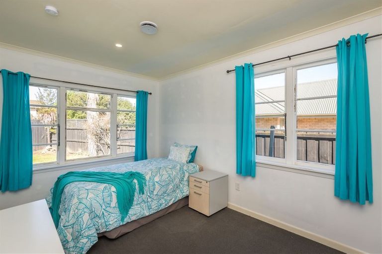 Photo of property in 21 Anvers Place, Hoon Hay, Christchurch, 8025