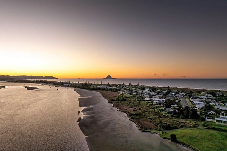 Photo of property in 30 Te Taiawatea Drive, Ohope, 3121