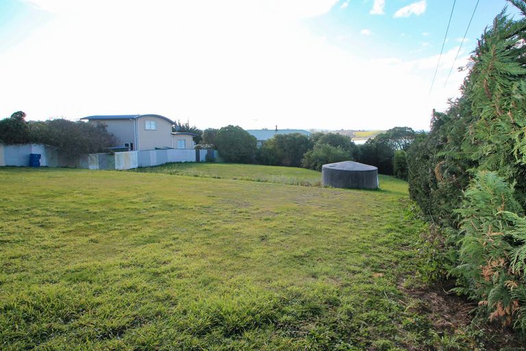 Photo of property in 16 Nasmyth Street, Kakanui, Oamaru, 9495