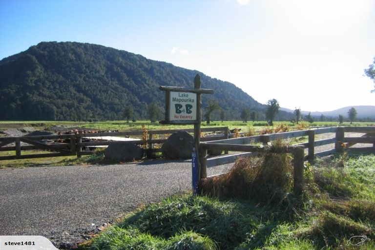 Photo of property in 70 Greens Road, Linton, Palmerston North, 4472