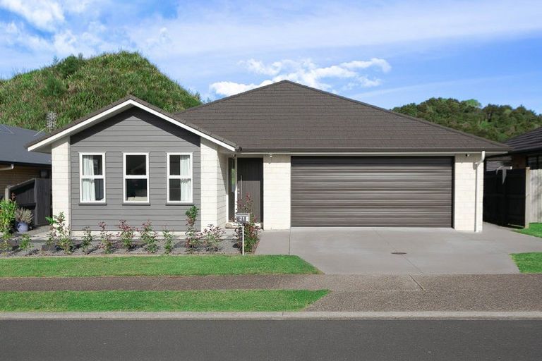 Photo of property in 21 Landing Drive, Pyes Pa, Tauranga, 3112