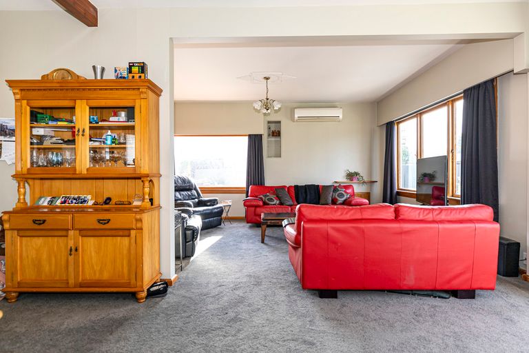 Photo of property in 12a Connolly Street, Boulcott, Lower Hutt, 5010