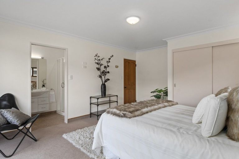 Photo of property in 269 Beach Road, Matua, Tauranga, 3110