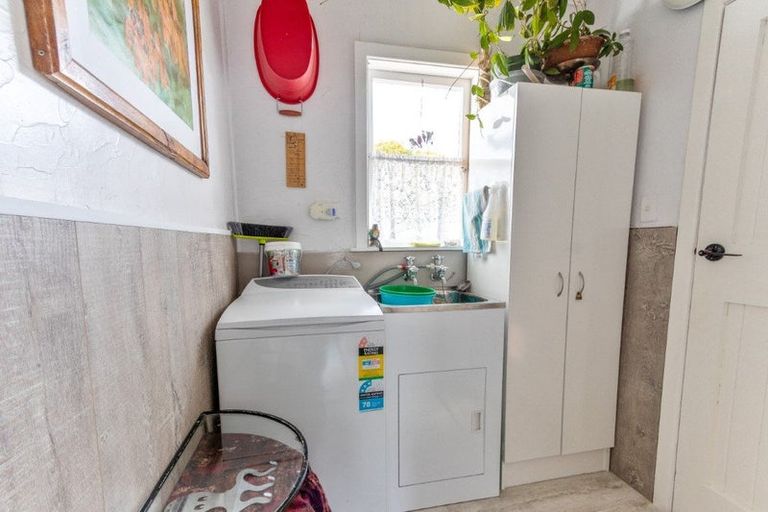 Photo of property in 11 Ahuru Street, Marton, 4710