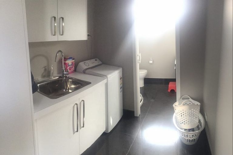 Photo of property in 11 Charles Court, Lake Hawea, Wanaka, 9382