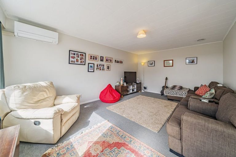 Photo of property in 65b Kashmir Avenue, Clouston Park, Upper Hutt, 5018