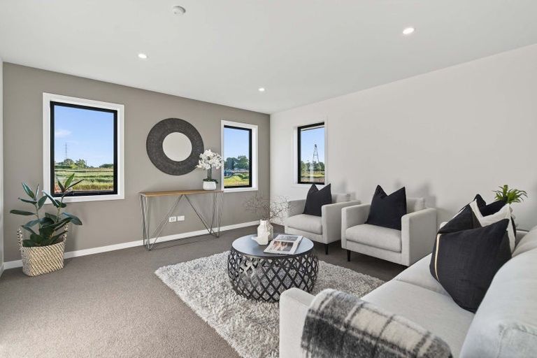 Photo of property in 15 Silverwood Lane, Leamington, Cambridge, 3495