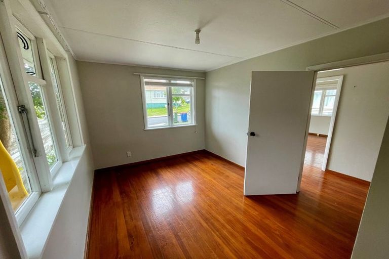 Photo of property in 3b Moa Street, Mount Maunganui, 3116