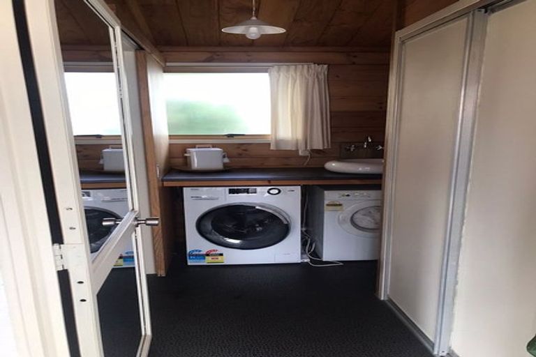 Photo of property in 251 Marine Parade, Eastbourne, Lower Hutt, 5013