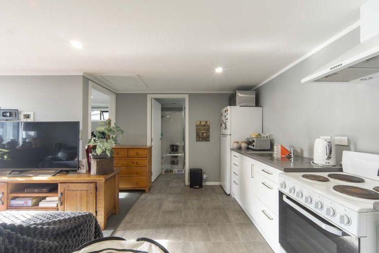 Photo of property in 81 Oakfield Crescent, Pukete, Hamilton, 3200