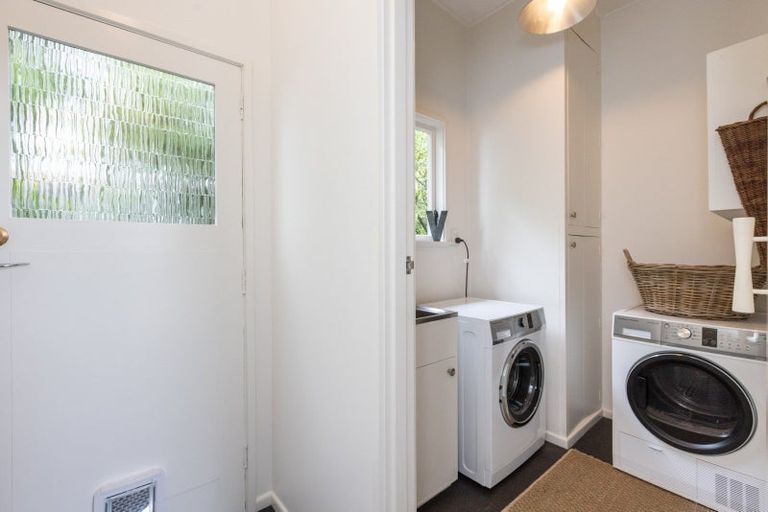 Photo of property in 17 Franklin Terrace, Havelock North, 4130