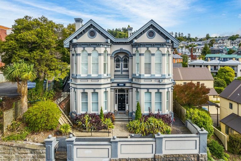 Photo of property in 5 Smith Street, Dunedin Central, Dunedin, 9016