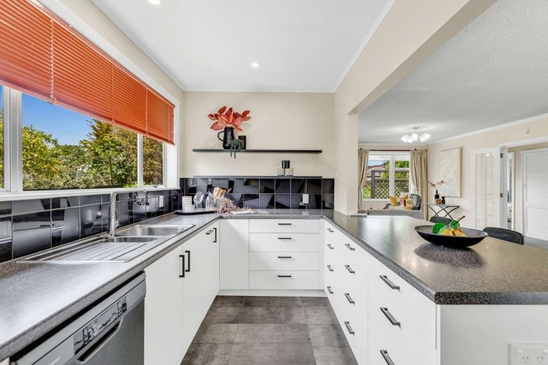 Photo of property in 130a Cook Street, West End, Palmerston North, 4410