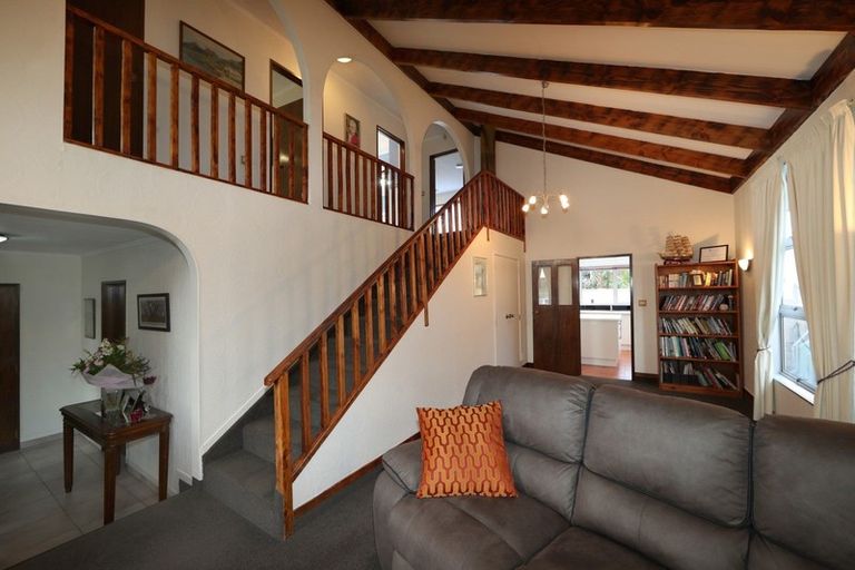 Photo of property in 28 Ranfurly Street, Tamatea, Napier, 4112